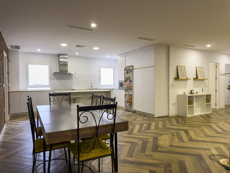 3 спальная комната квартира продается