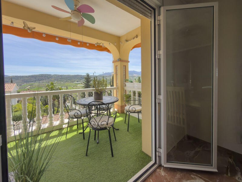 5 bedroom Villa for sale