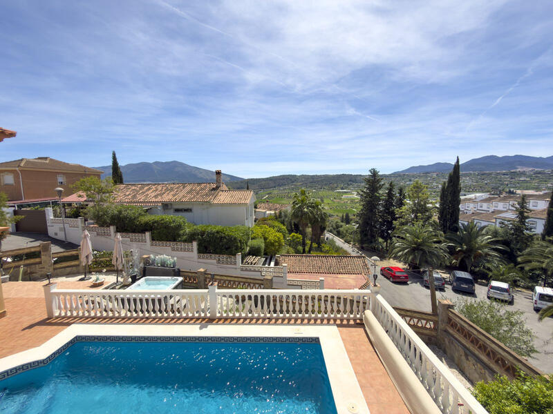 5 bedroom Villa for sale