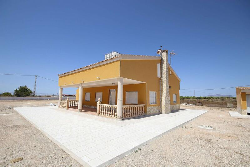 Villa for sale in El Altet, Alicante