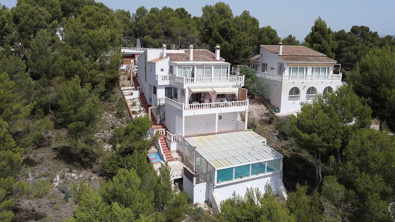 Villa for sale in Tibi, Alicante