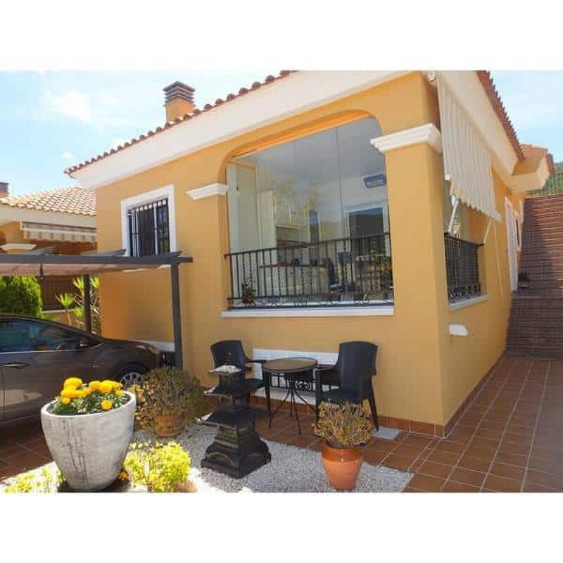 Villa til salg i La Romana, Alicante