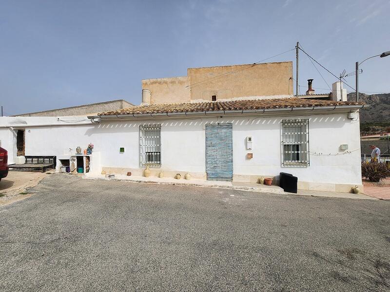 Country House for sale in Barinas, Murcia