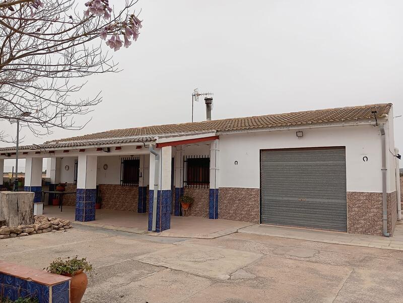 Herregård til salgs i Yecla, Murcia