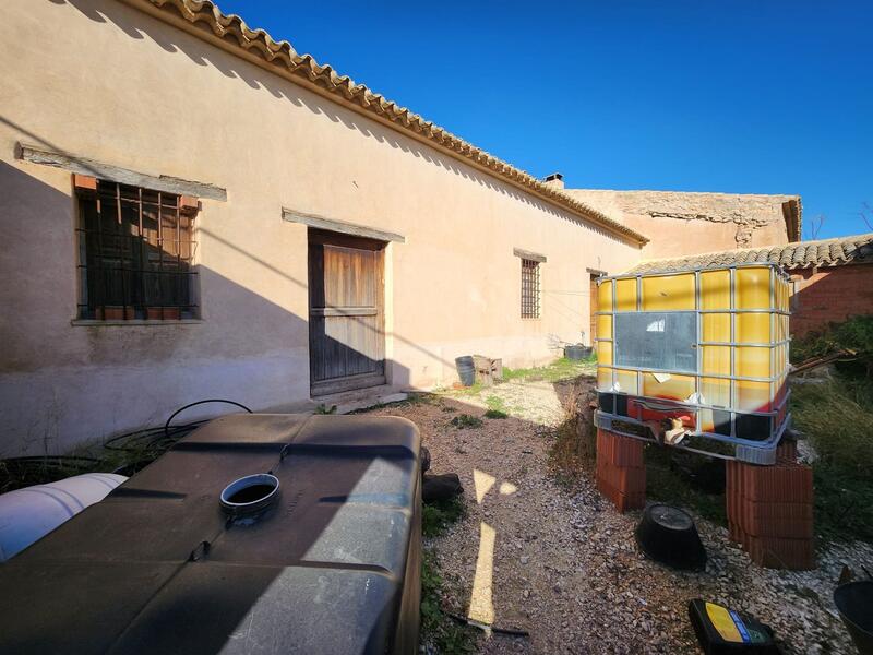 4 chambre Auberge à vendre