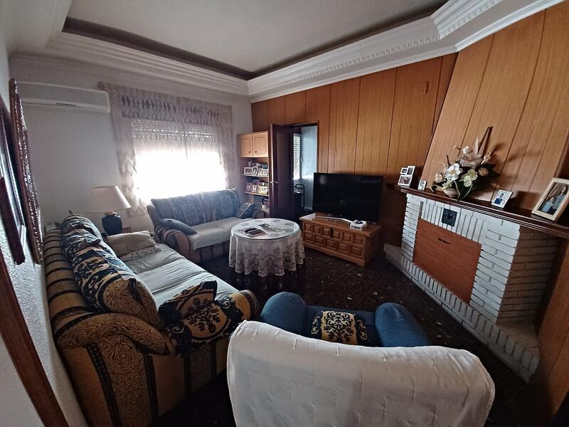 4 Cuarto Villa en venta