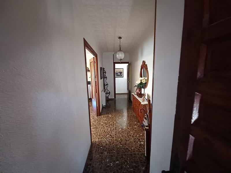 4 Cuarto Villa en venta