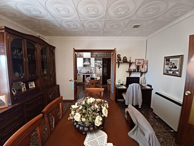 4 Cuarto Villa en venta