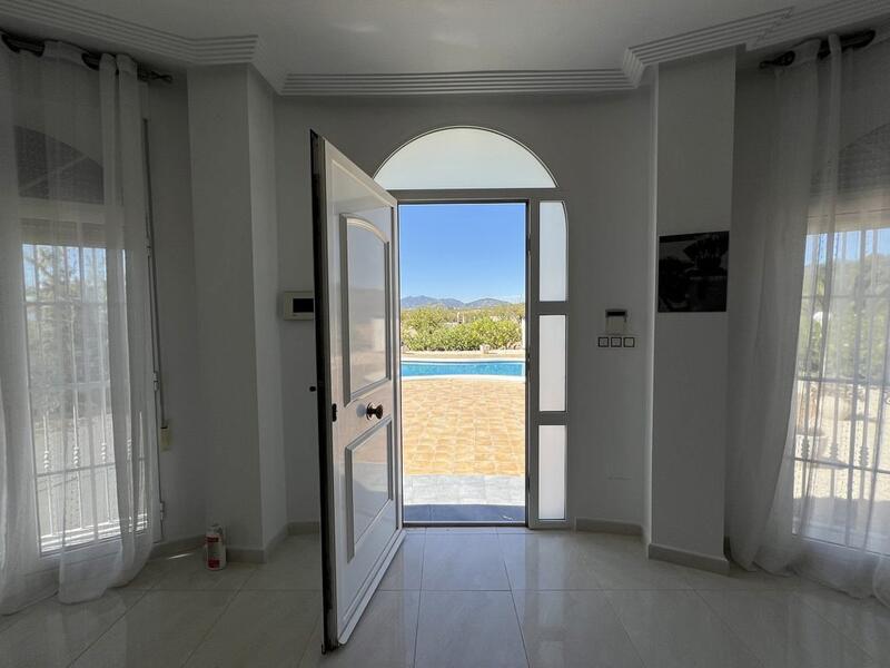4 soveværelse Villa til salg