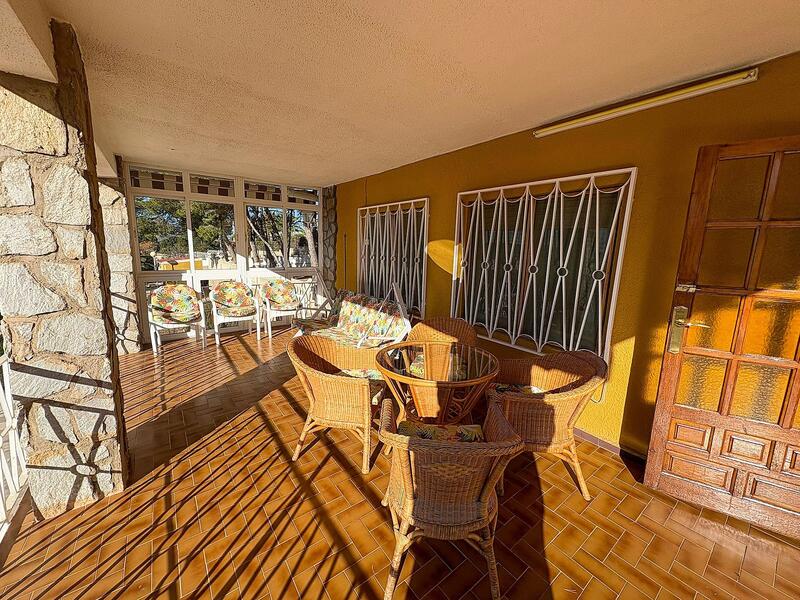 4 Cuarto Villa en venta