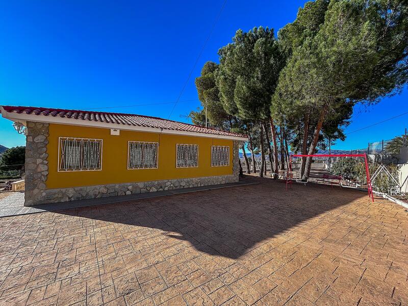 4 Cuarto Villa en venta