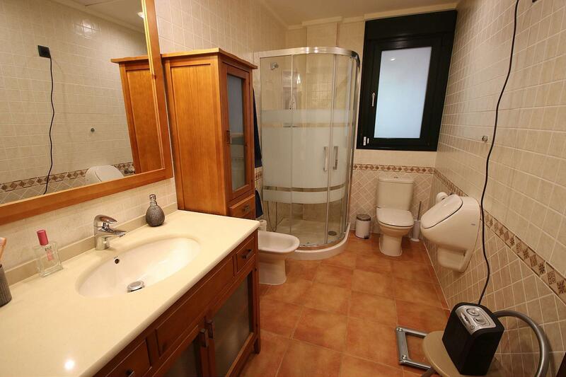4 Cuarto Villa en venta