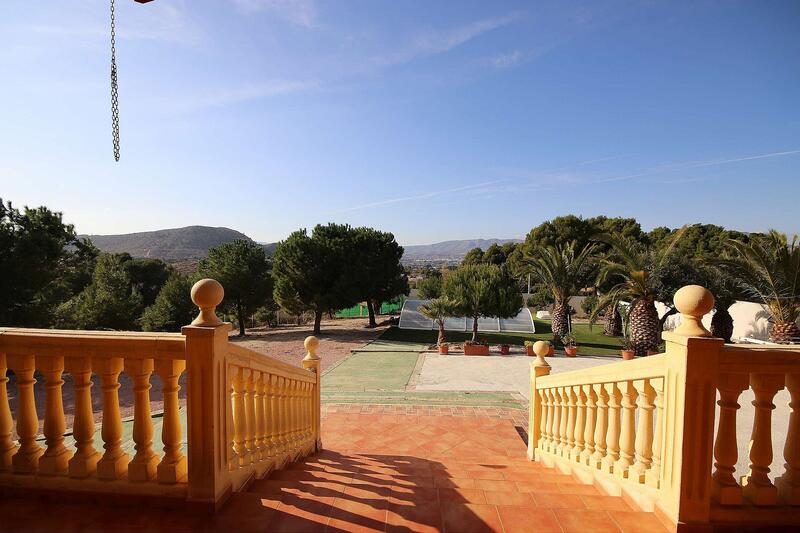 4 Cuarto Villa en venta