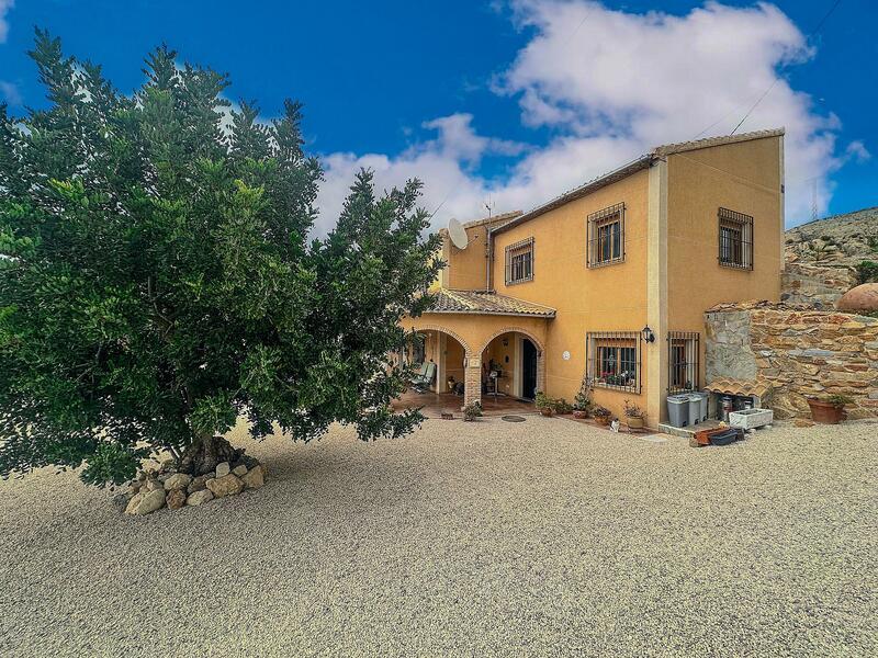 4 soveværelse Villa til salg