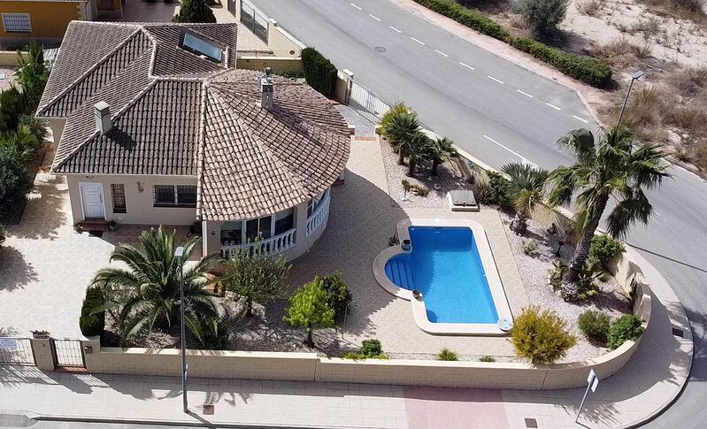 Villa Te koop in La Romana, Alicante