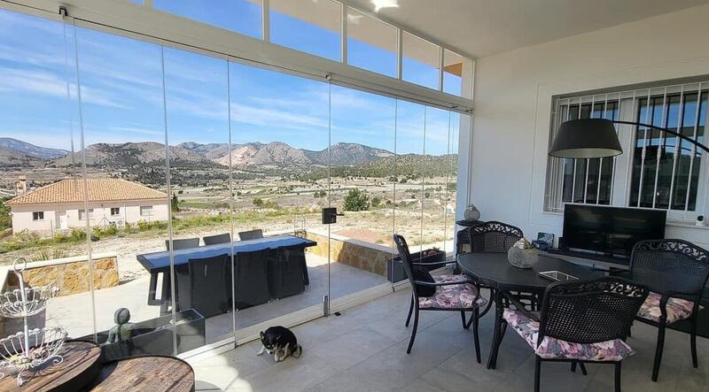 3 bedroom Villa for sale