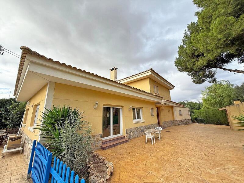 7 Cuarto Villa en venta