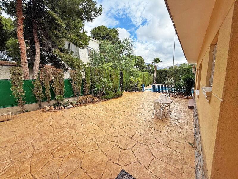 7 Cuarto Villa en venta