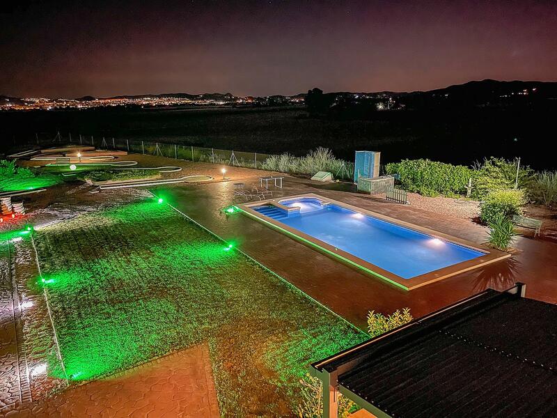 5 bedroom Villa for sale