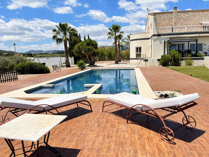 5 Cuarto Villa en venta