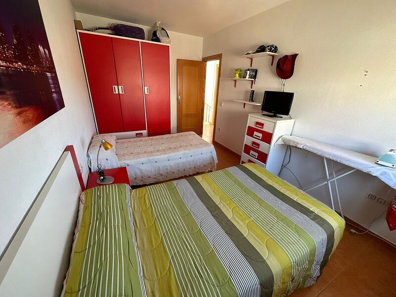 4 bedroom Townhouse for sale