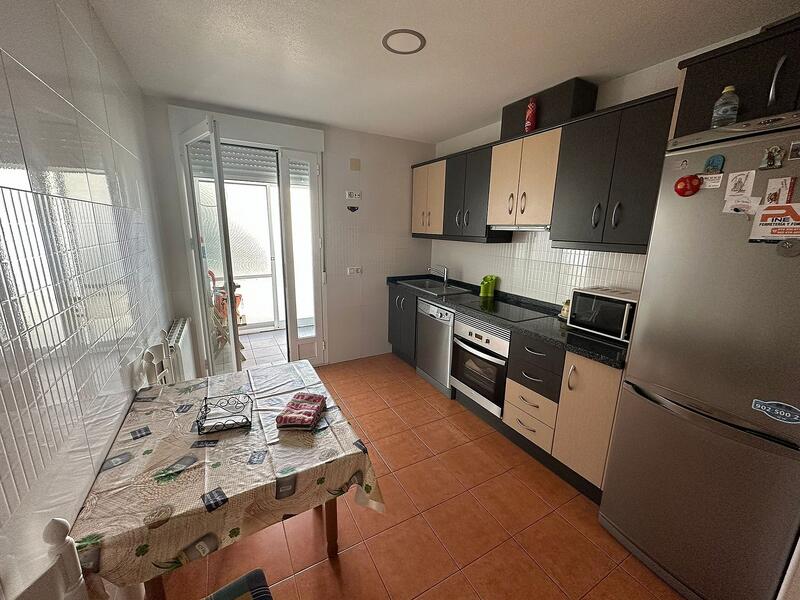 4 bedroom Townhouse for sale