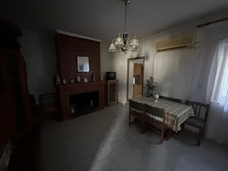 3 soveværelse Byhus til salg