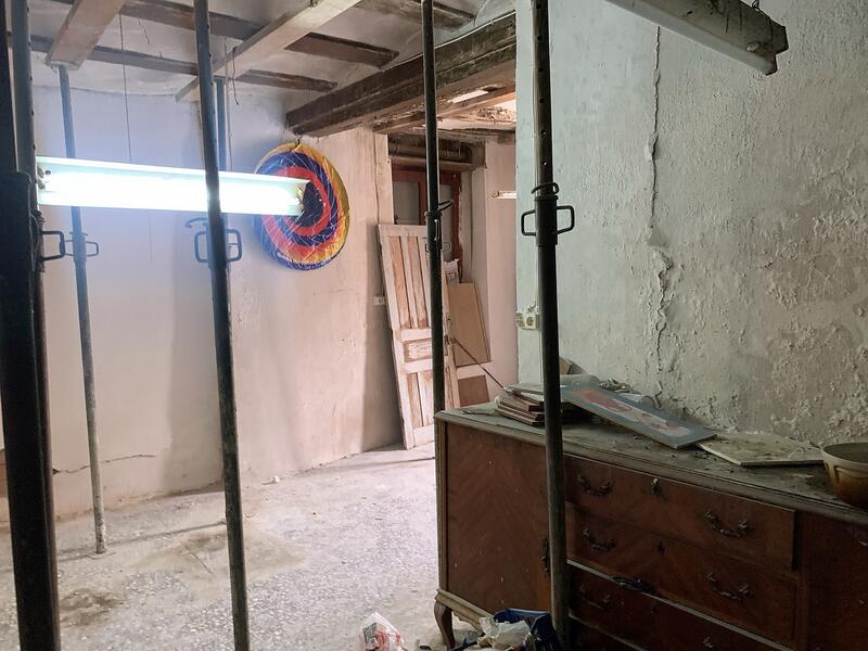 5 slaapkamer Gezinswoning Te koop