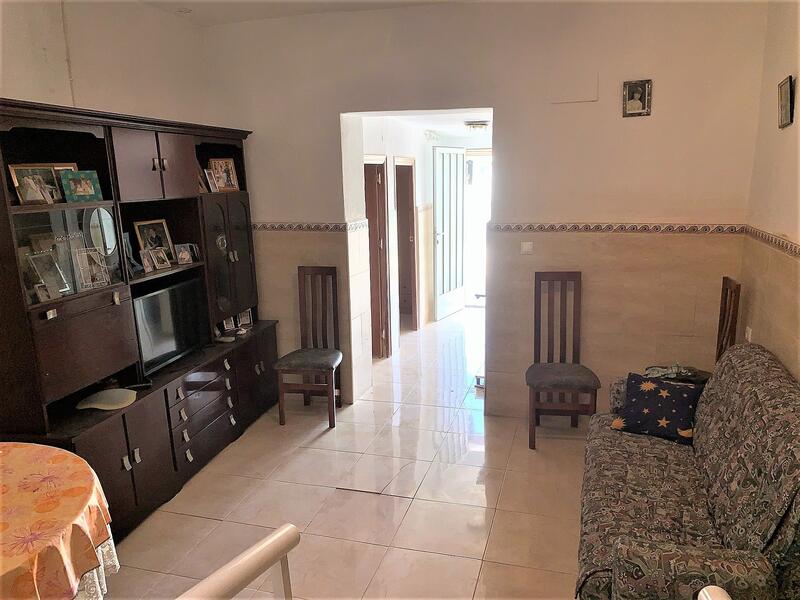 3 Schlafzimmer Stadthaus zu verkaufen