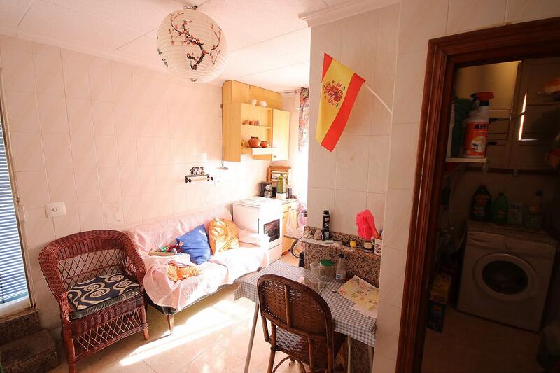 2 bedroom Townhouse for sale