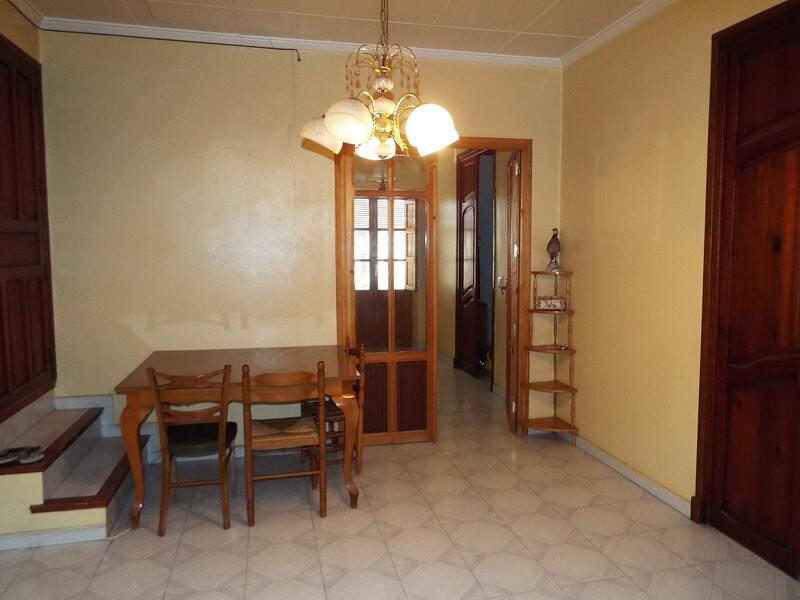 5 Schlafzimmer Stadthaus zu verkaufen