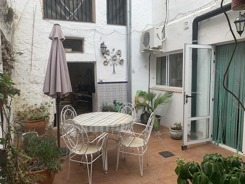 5 Schlafzimmer Stadthaus zu verkaufen