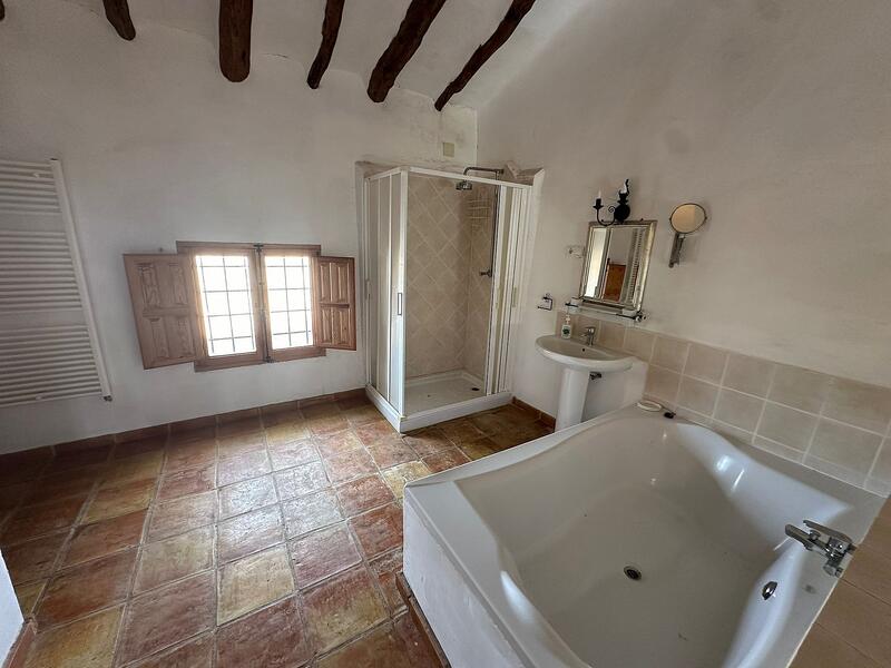 6 slaapkamer Landhuis Te koop