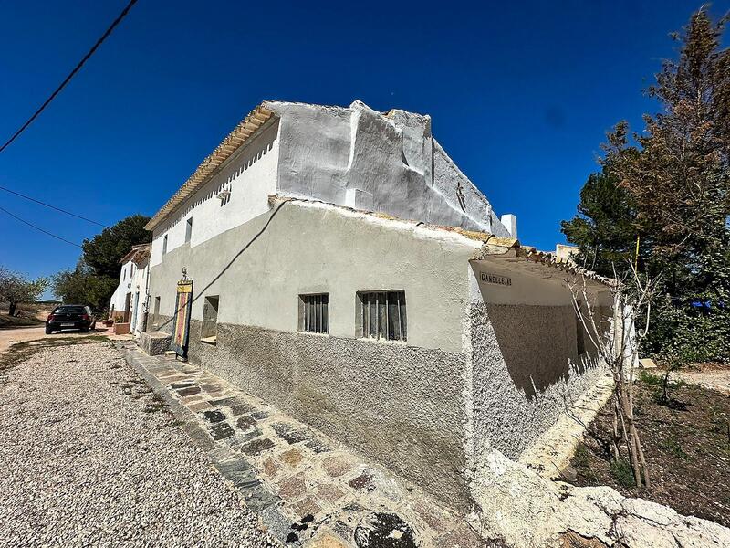 8 chambre Auberge à vendre