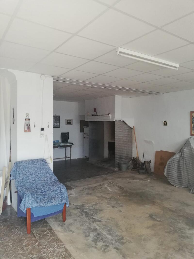 2 bedroom Country House for sale