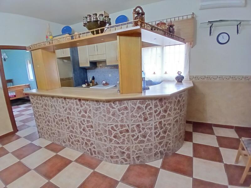 3 спальная комната Деревенский Дом продается