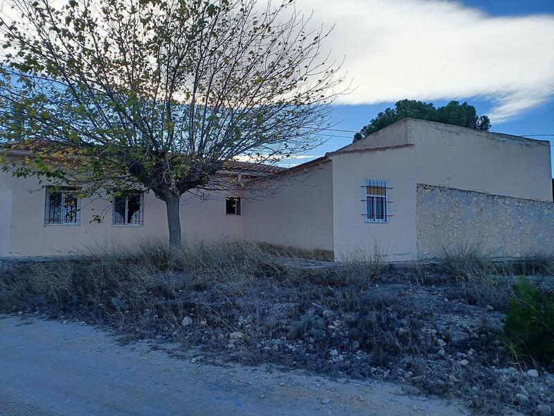 3 Cuarto Casa de Campo en venta