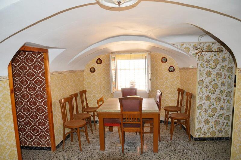4 bedroom Cave House for sale