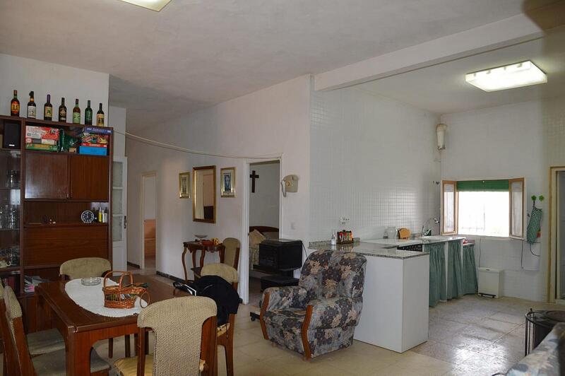 4 bedroom Cave House for sale