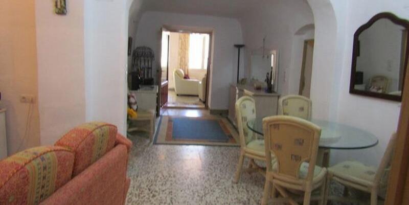 3 Cuarto Casa Cueva en venta