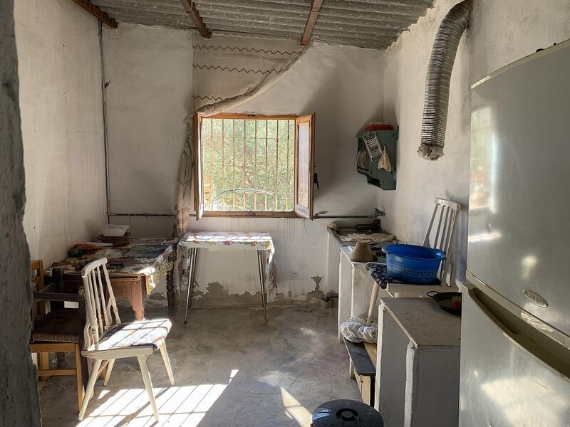2 спальная комната Деревенский Дом продается