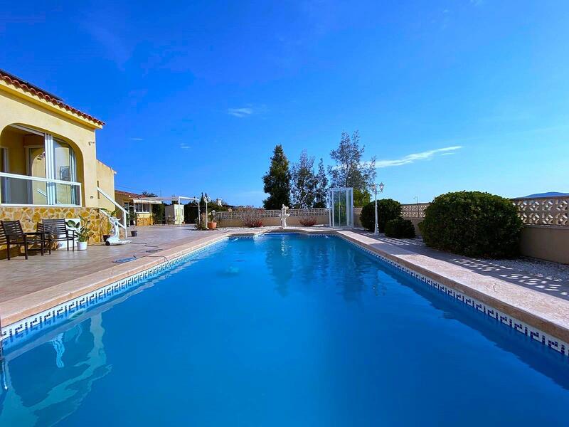4 Cuarto Casa de Campo en venta