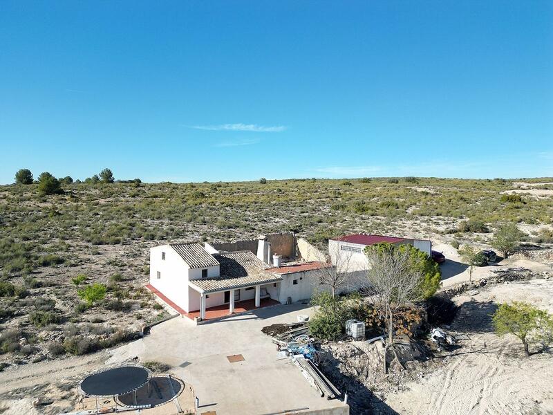 5 Cuarto Casa de Campo en venta