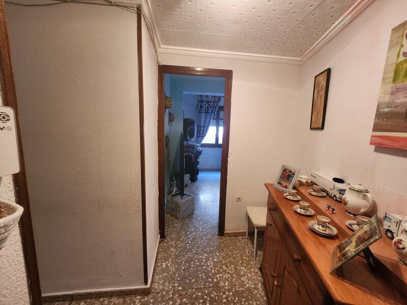 3 bedroom Apartment for sale