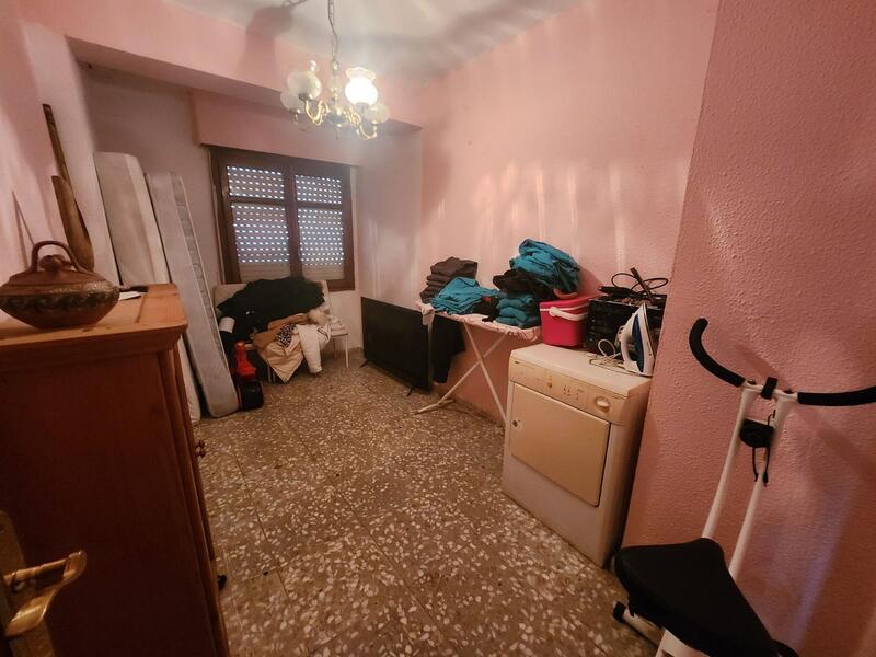 3 bedroom Apartment for sale