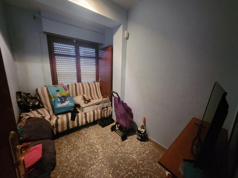 3 bedroom Apartment for sale