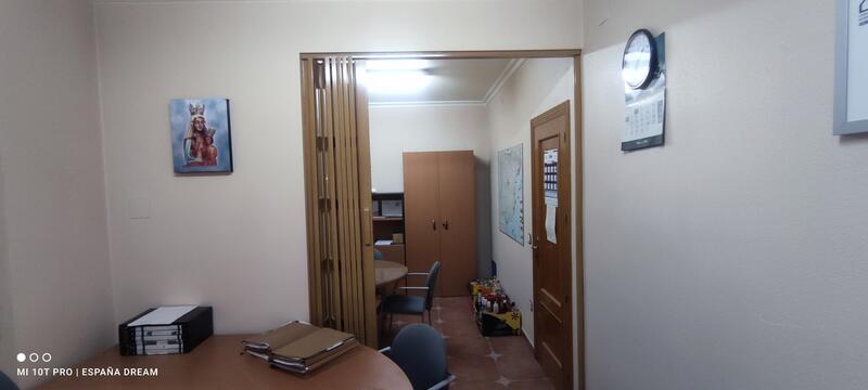 2 bedroom Townhouse for sale