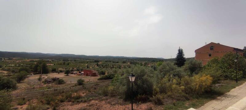 9 bedroom Commercial Property for sale