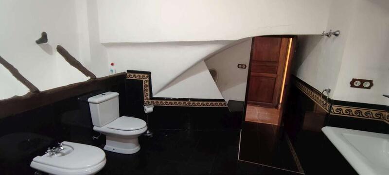 6 chambre Auberge à vendre
