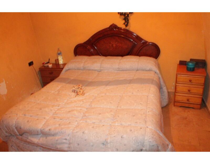 4 slaapkamer Grotwoning Te koop